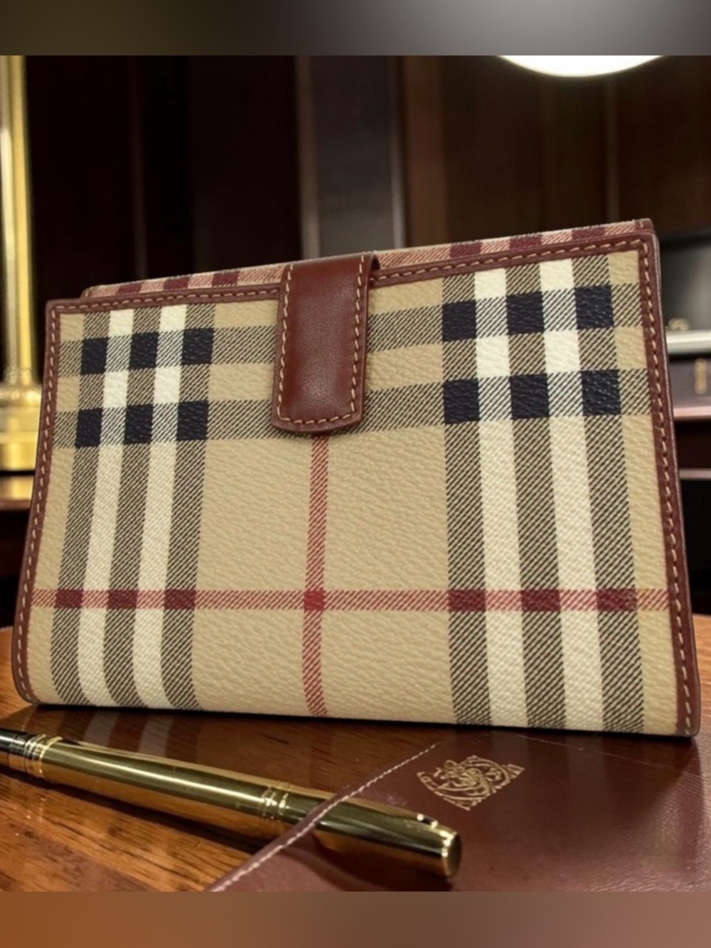 Burberry Nova Check Bifold Wallet 😍❤️ - Picture 3 of 16